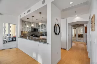 Photo #6: 260016033 Listing