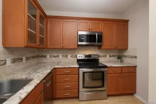 Photo #5: 260016035 Listing 