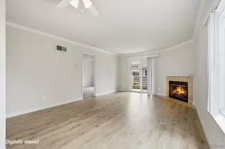 Photo #2: 260016039 Listing