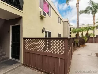 Photo #1: 260016063 Listing