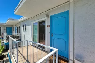 Photo #2: 260016066 Listing