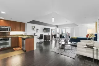 Photo #2: 260016109 Listing