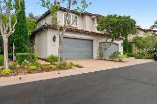 Photo #1: 260016133 Listing