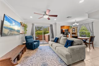 Photo #5: 260016160 Listing