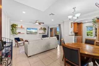 Photo #6: 260016160 Listing