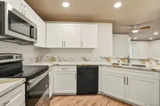 Photo #6: 260016166 Listing