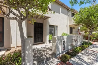 Photo #2: 260016178 Listing