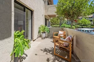 Photo #3: 260016178 Listing