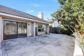 Photo #1: 2600162 Listing