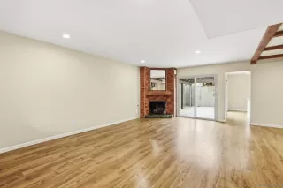 Photo #5: 260016205 Listing 