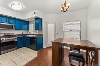Photo #6: 260016208 Listing