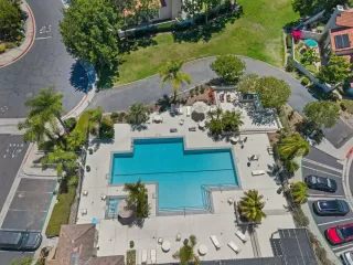 Photo #3: 260016211 Listing