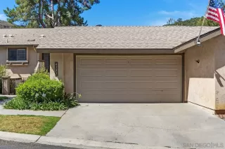 Photo #1: 260016276 Listing