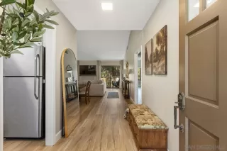Photo #5: 260016276 Listing