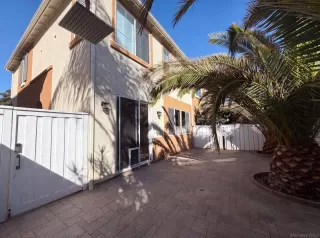 Photo #4: 260016327 Listing
