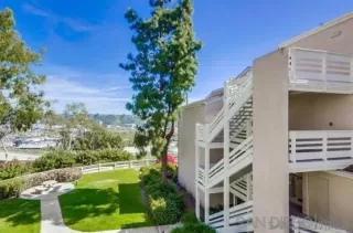 Photo #3: 260016366 Listing