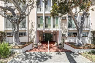 Photo #1: 260016370 Listing
