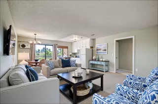 Photo #3: 260016376 Listing