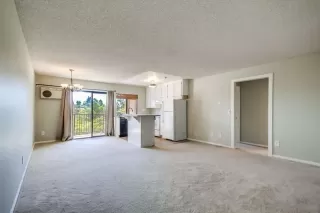 Photo #4: 260016376 Listing