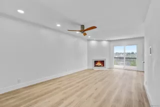 Photo #1: 260016402 Listing
