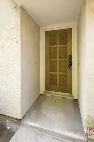 Photo #3: 260016403 Listing