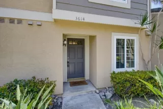 Photo #2: 260016411 Listing