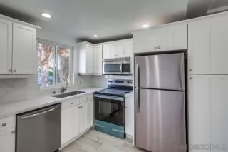 Photo #1: 260016430 Listing