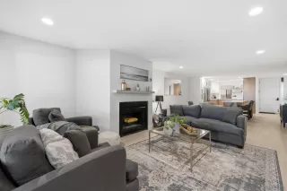 Photo #4: 260016438 Listing