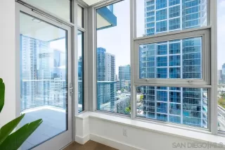 Photo #5: 260016440 Listing