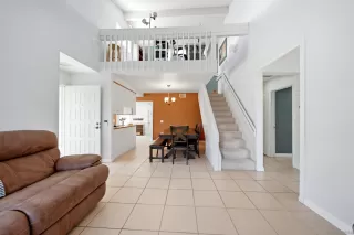 Photo #6: 260016490 Listing
