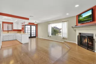 Photo #1: 260016501 Listing