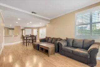 Photo #5: 260016502 Listing