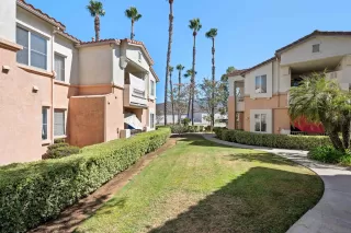 Photo #5: 260016557 Listing