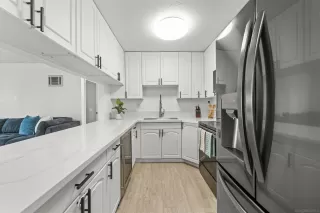 Photo #6: 260016596 Listing 