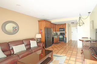 Photo #6: 260016648 Listing