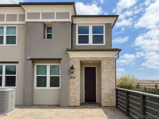 Photo #1: 260016667 Listing