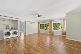 Photo #3: 260016736 Listing 