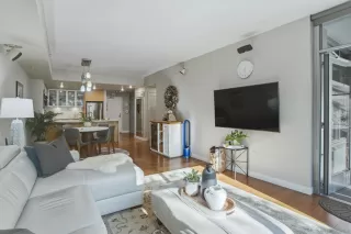 Photo #4: 260016748 Listing