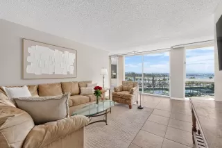 Photo #2: 260016783 Listing