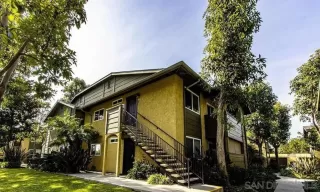 More Details about MLS # 260016796 : 176 AVENIDA DESCANSO UNIT B