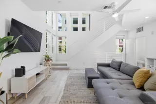 Photo #4: 260016803 Listing