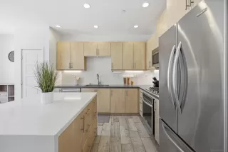Photo #6: 260016803 Listing