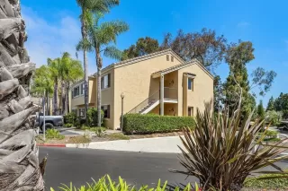 Photo #1: 260016873 Listing
