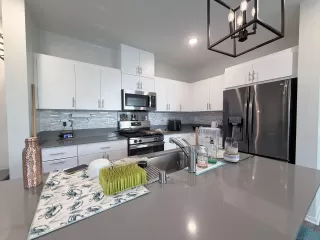 Photo #1: 260016879 Listing 