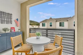 Photo #6: 260016905 Listing