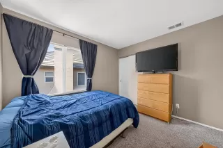 Photo #4: 260016956 Listing