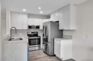 Photo #1: 260016973 Listing