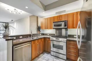 Photo #3: 260017001 Listing