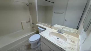 Photo #6: 260017028 Listing