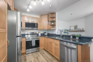 Photo #4: 260017037 Listing
